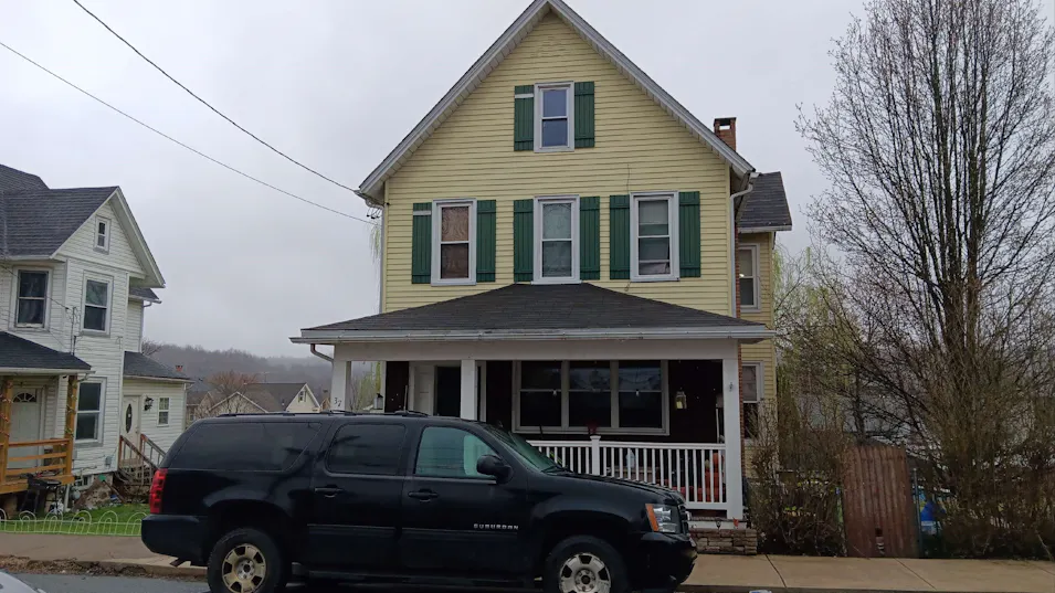 37 N 6th St Bangor, PA 18013, Northampton County