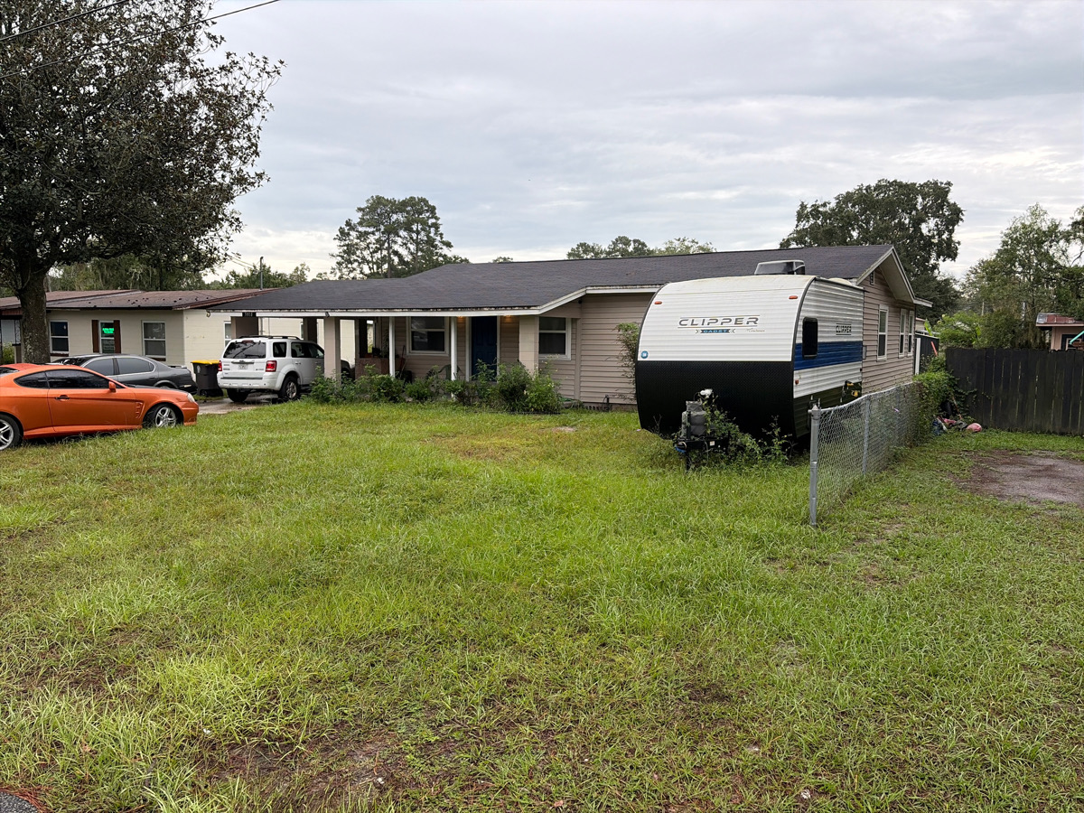 5918 110th St photo 2
