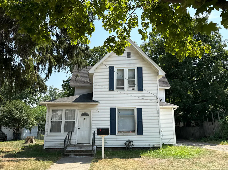 94 W Division St Sparta, MI 49345, Kent County