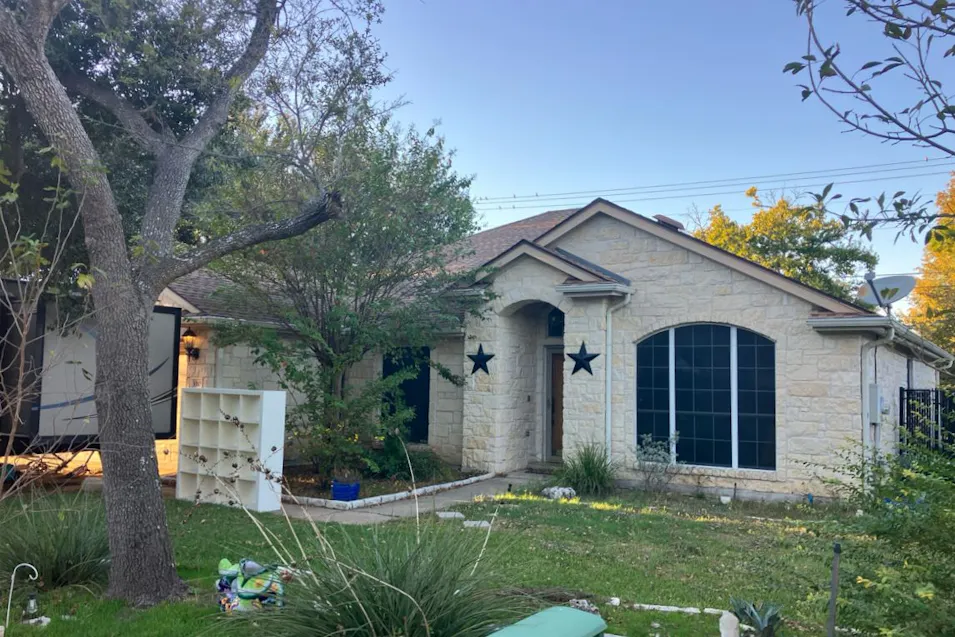 3310 Crystal Cir Taylor, TX 76574, Williamson County