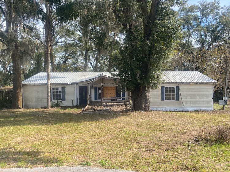 15932 14th Street Dade City, FL 33523-2064, Pasco County