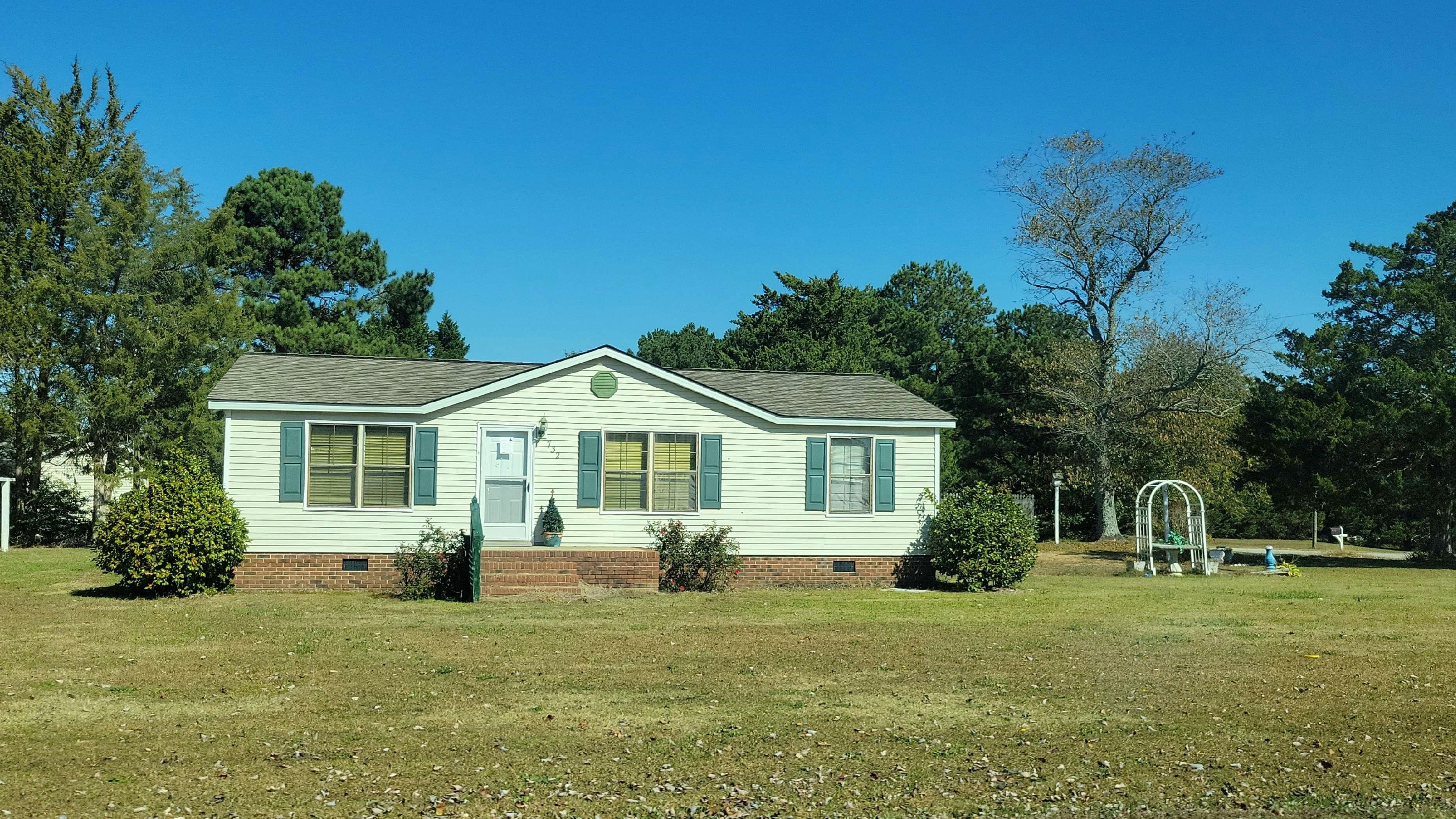 732 Pleasant Hill Church Rd, Benson, NC, 27504, USA