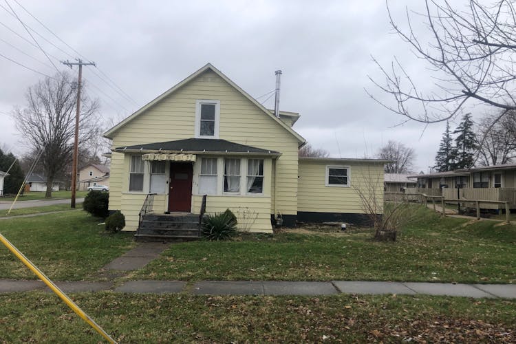 113 Third Street New London, OH 44851, Huron County