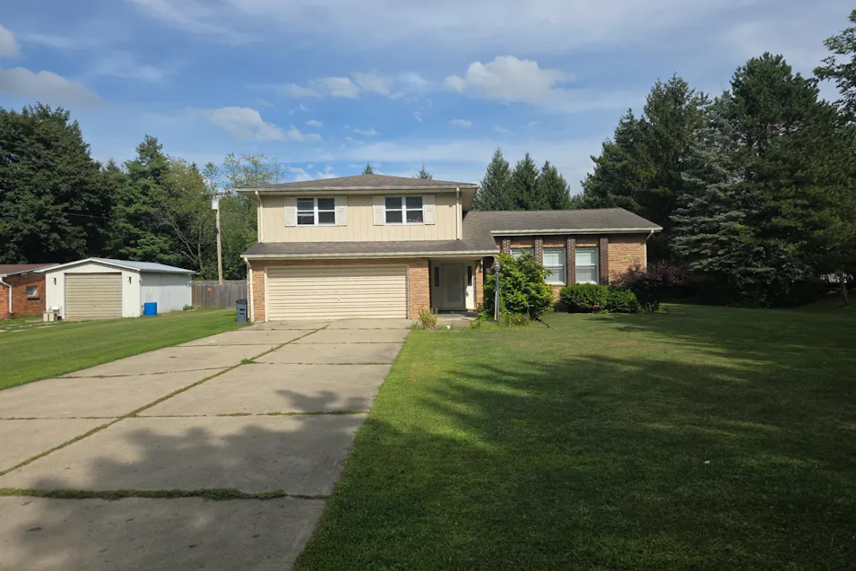 2949 Lorraine St Marlette, MI 48453, Sanilac County