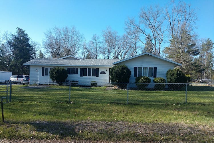 1694 Possum Track Road Alger, MI 48610, Ogemaw County