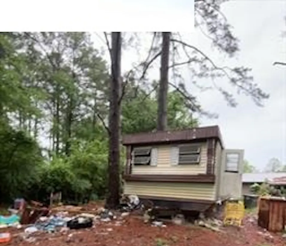 695 County Road 99 Moulton, AL 35650, Lawrence County