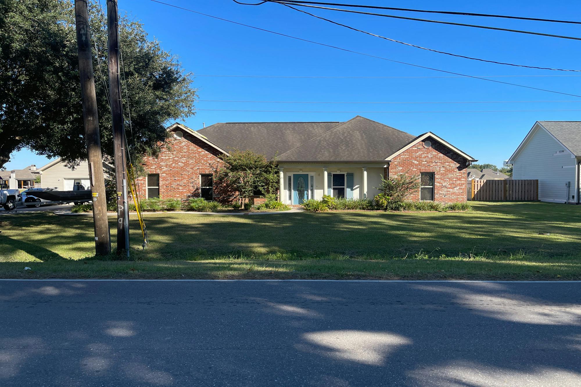 Abby Rd, Thibodaux, LA 70301