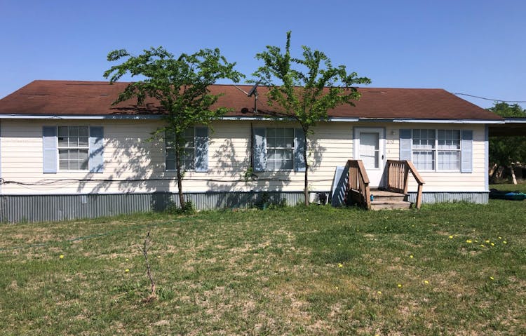 1352 Offermann Hill Rd San Marcos, TX 78666, Guadalupe County