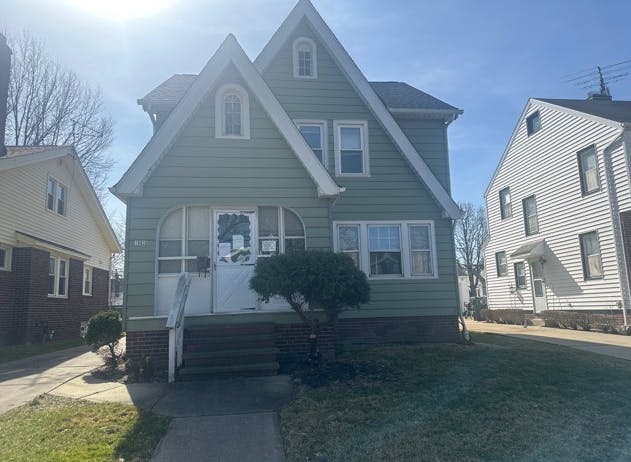 Locherie Ave, Euclid, OH 44119 #1