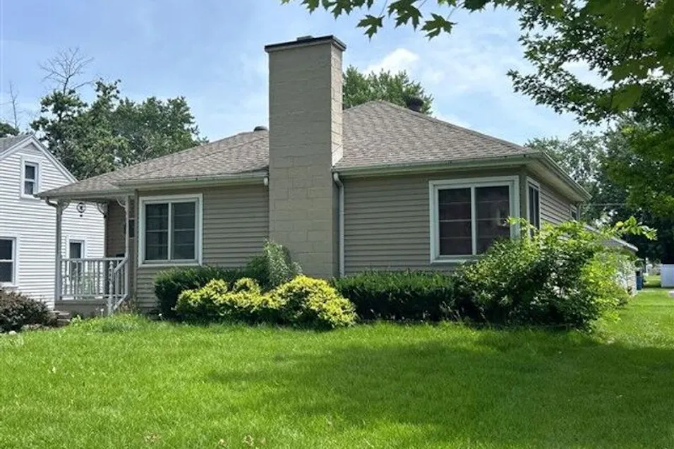526 S Yates Ave Kankakee, IL 60901, Kankakee County
