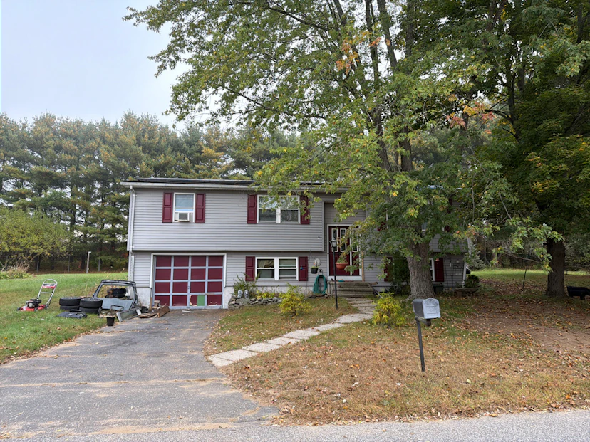 9 Laurel Drive
