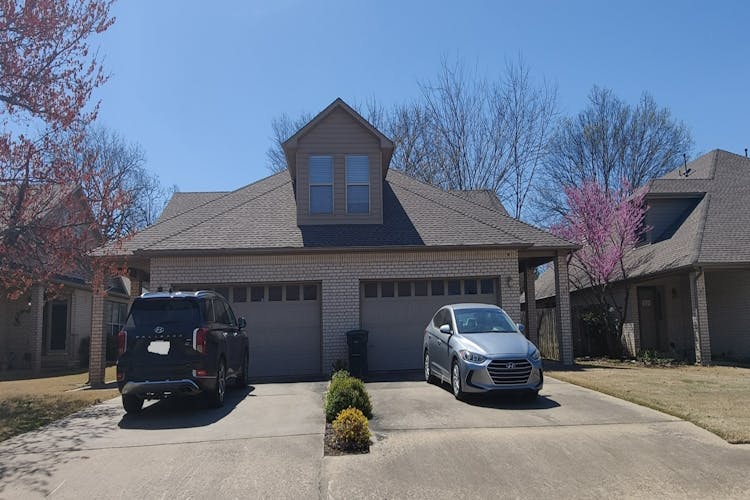 163 East Cydnee Street Fayetteville, AR 72703, Washington County