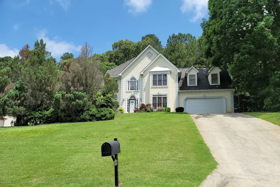 4955 Canyon Lake Dr Atlanta, GA 30349, Fulton County