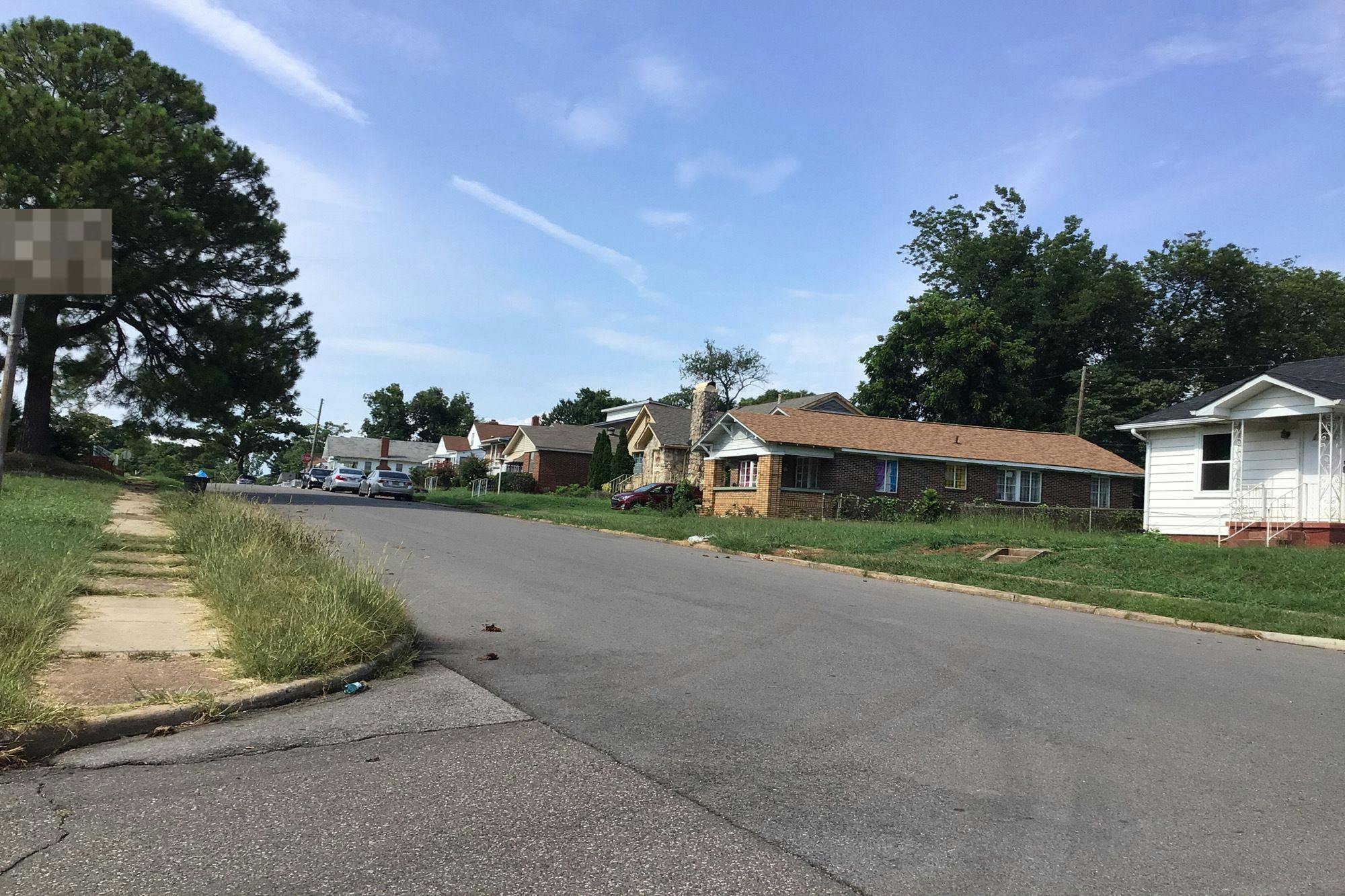 Center Way, Birmingham, AL 35205