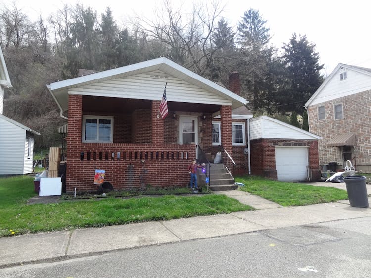 34 Erie Avenue Glassport, PA 15045, Allegheny County