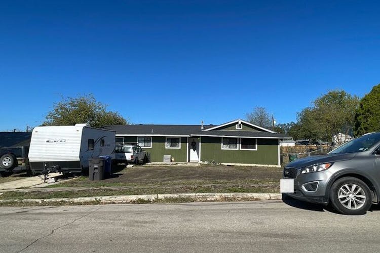 131 Meadow Valley St San Antonio, TX 78227, Bexar County