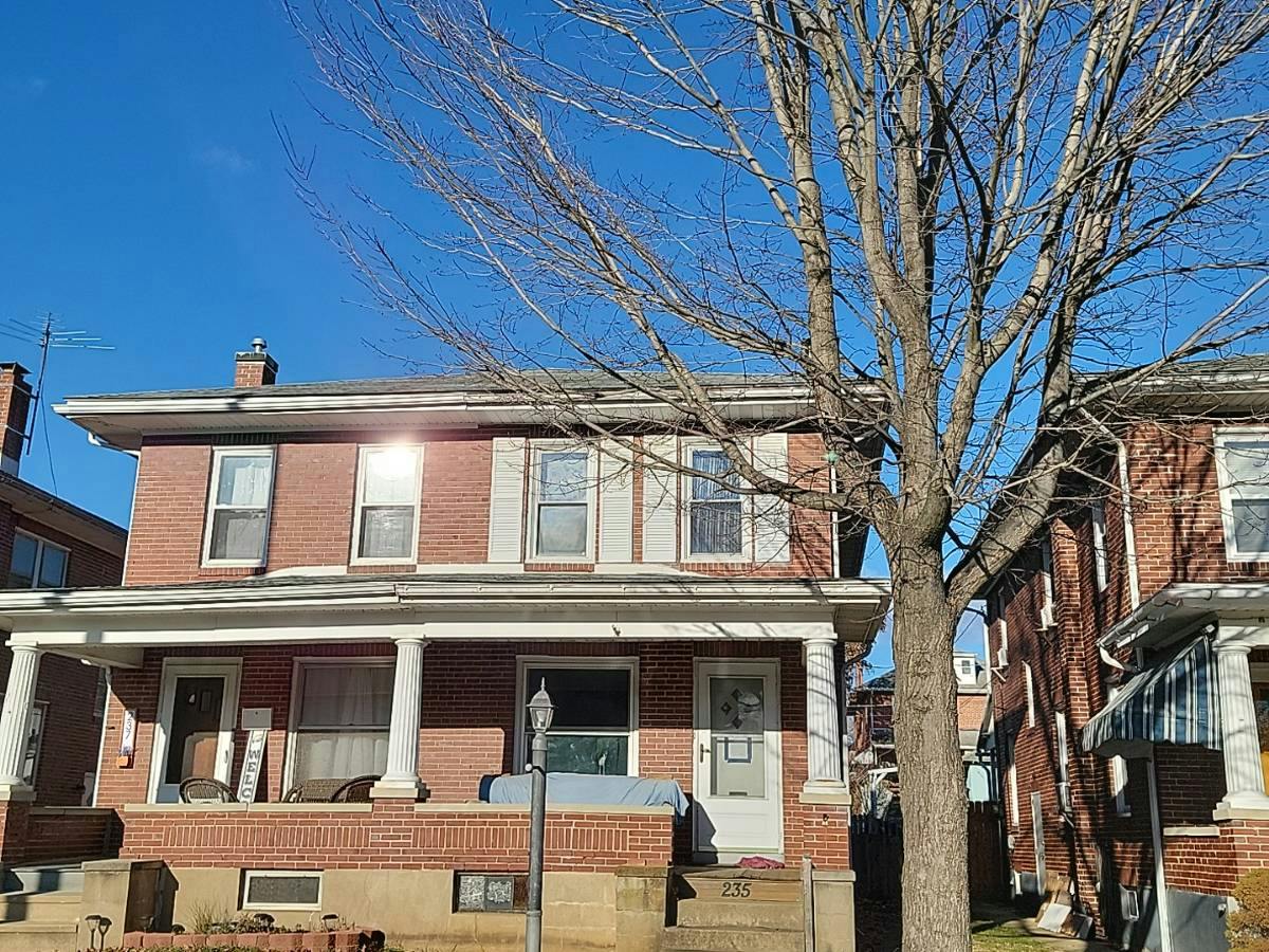 Elm St, Reading, PA 19607
