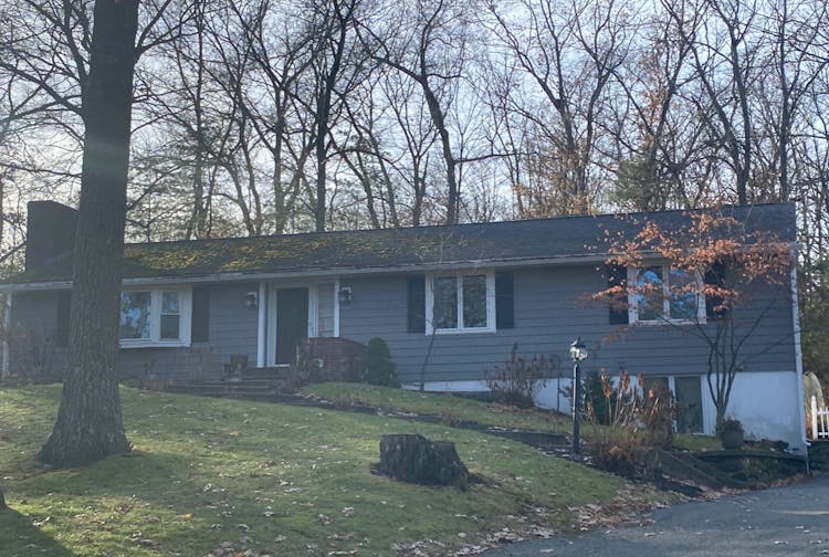 45 Juniper Rd, Andover, MA, 01810, USA