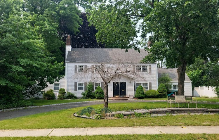 63 Georgian Court Hillside, NJ 07205, Union County