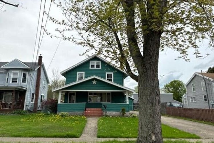 107 South Main Street Angola, NY 14006, Erie County