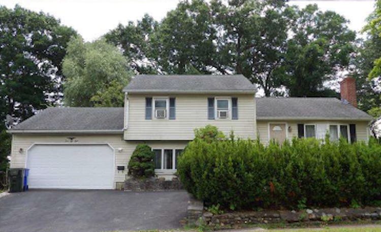 158 Monroe St East Hartford, CT 06118, Hartford County