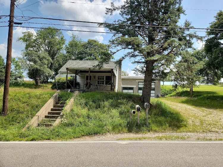 3954 State Route 819, Avonmore, PA, 15618, USA