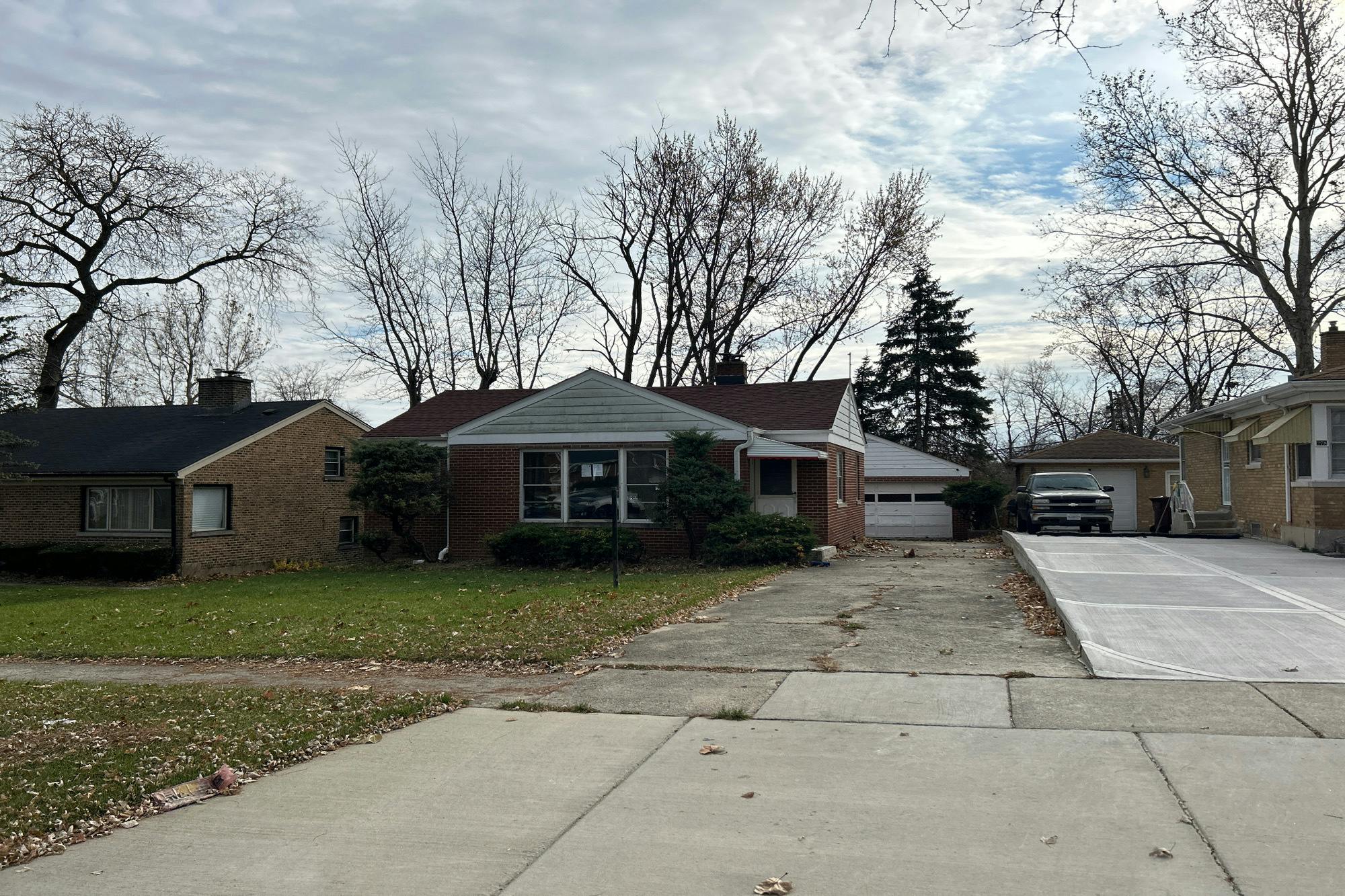 10th St, Chicago Heights, IL 60411 #1