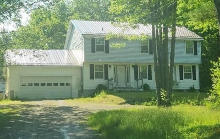 206 Jarvis Gore Dr Eddington, ME 04428, Penobscot County