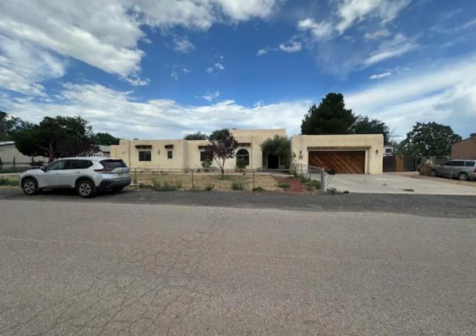 1770 Betts Ln Bosque Farms, NM 87068, Bernalillo County