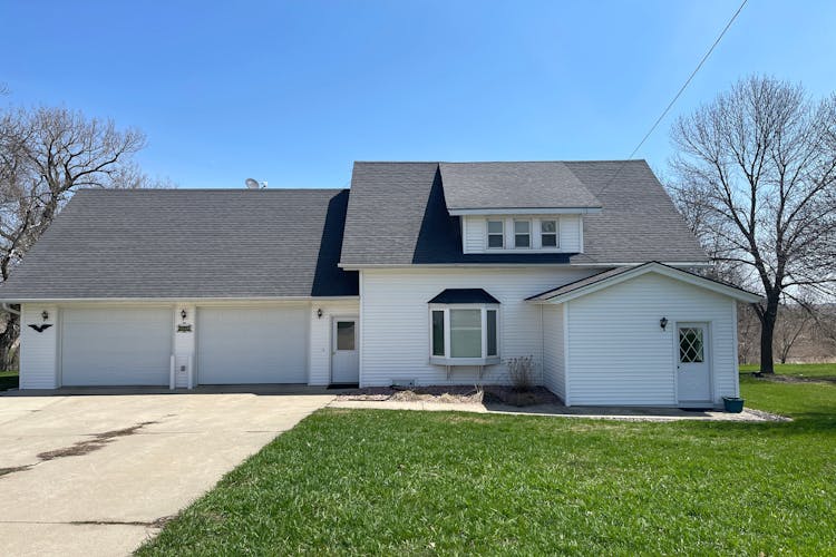 680 S Tyler St Tyler, MN 56178, Lincoln County