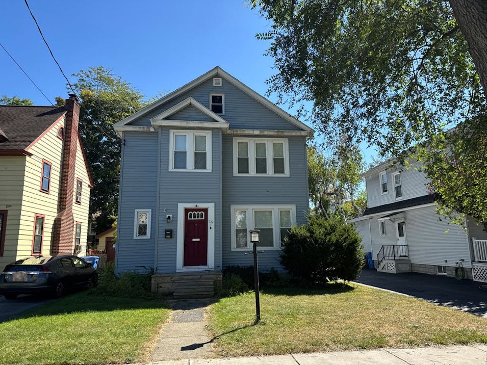 19 Hawthorne Avenue Albany, NY 12203, Albany County