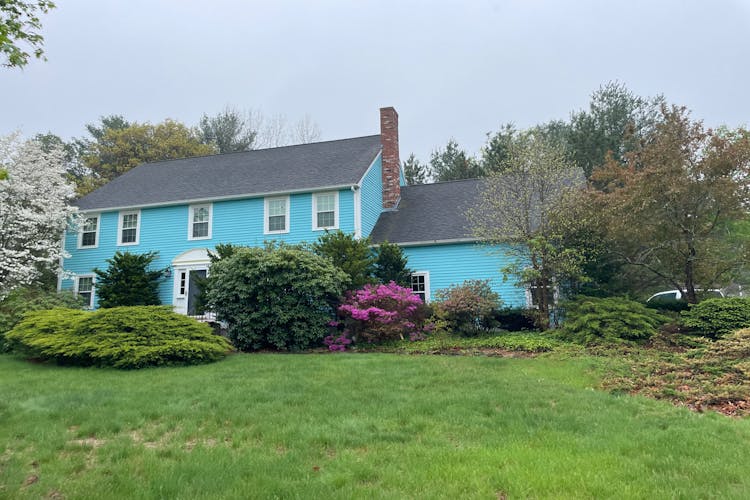 7 Colonial Drive Mendon, MA 01756, Worcester County