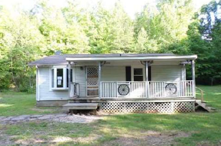 8838 Ky 6 Corbin, KY 40701, Whitley County