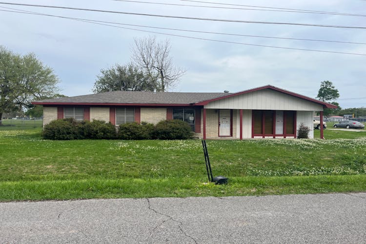 115 Margaret St Lafayette, LA 70501, Lafayette County