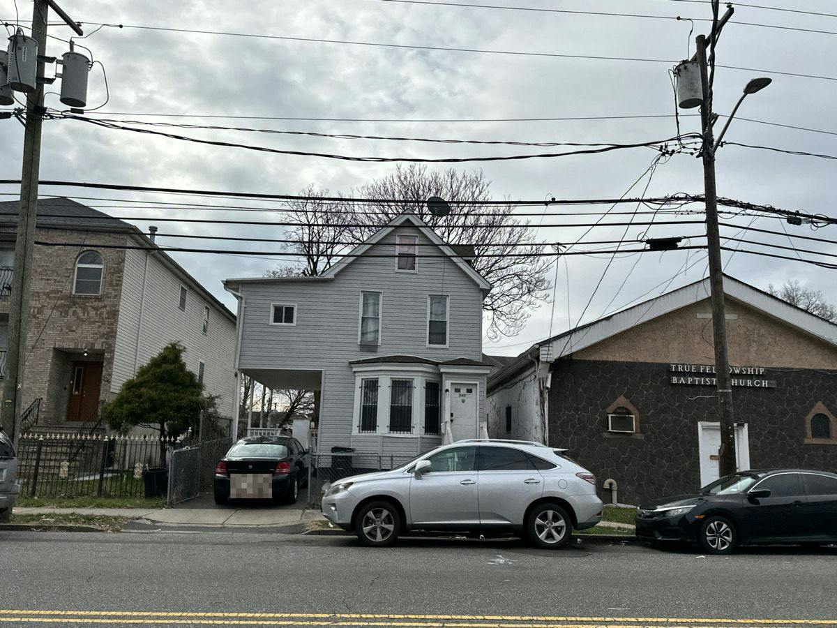 Hawthorne Ave, Newark, NJ 07112 #1