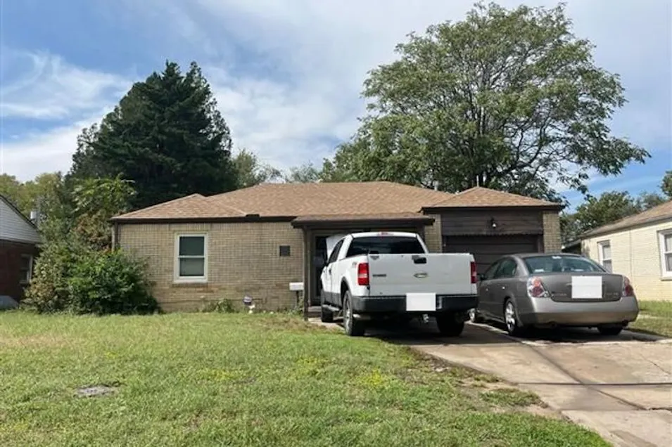 2221 S Waco Ave Wichita, KS 67213, Sedgwick County