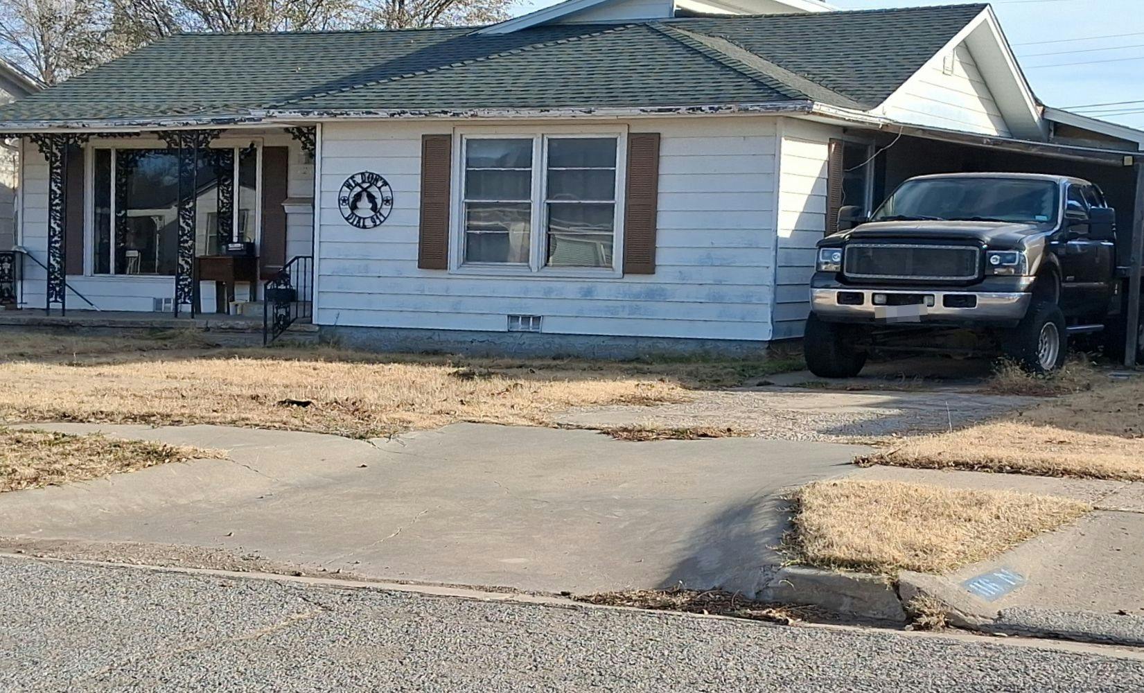 Faulkner St, Pampa, TX 79065
