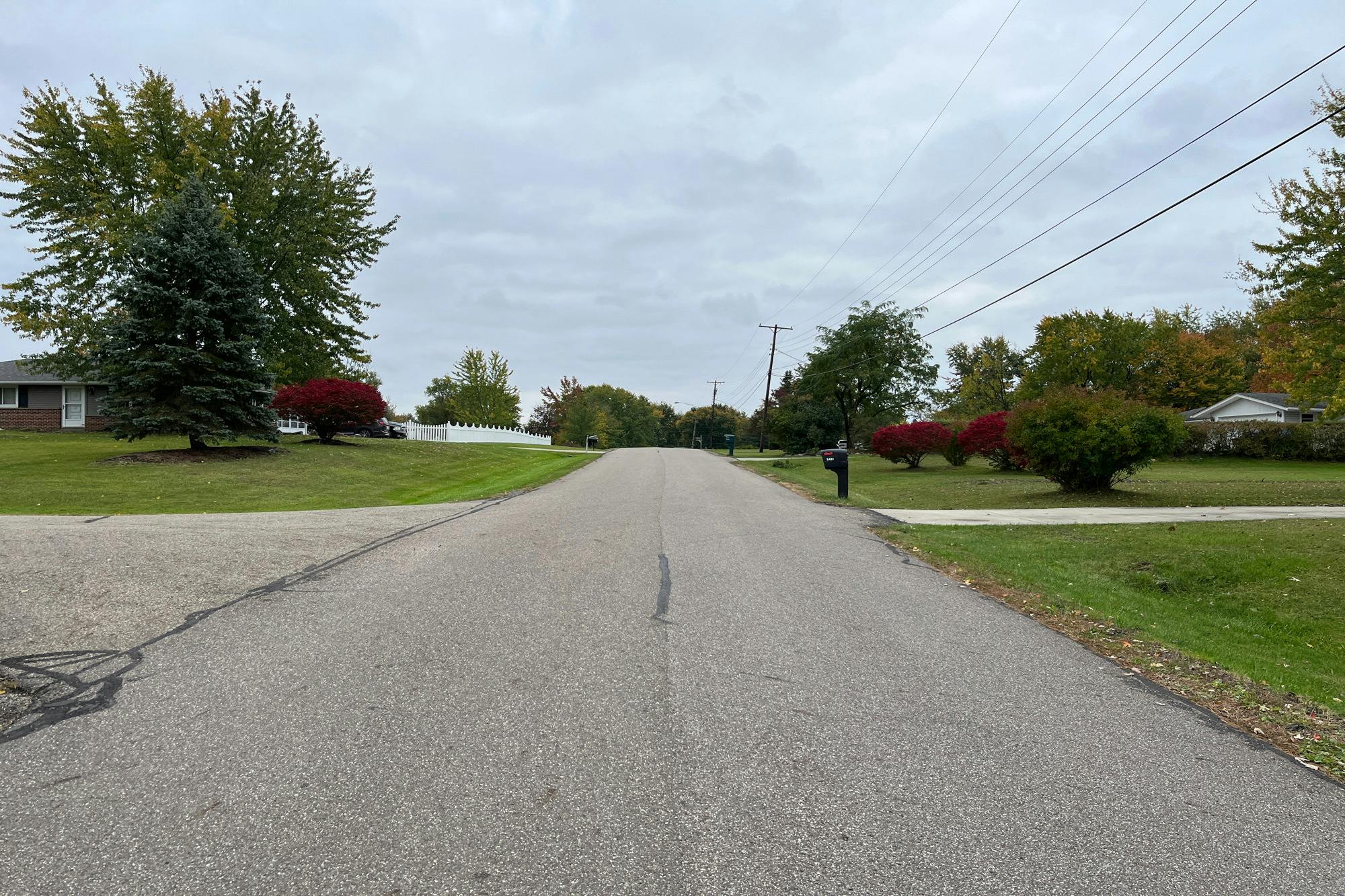 Ellen Dr, Streetsboro, OH 44241