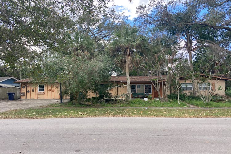 1011 16th St W Palmetto, FL 34221, Manatee County