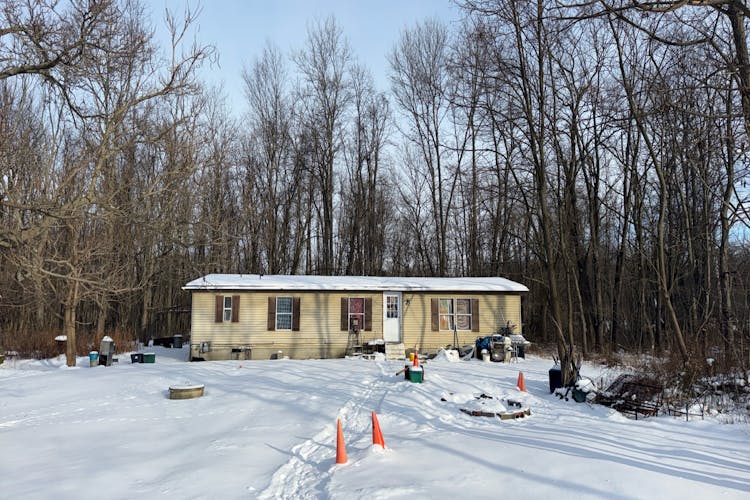 3481 N Creek Rd Girard, PA 16417, Erie County