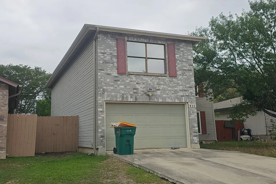822 Meadow Stone Converse, TX 78109, Bexar County