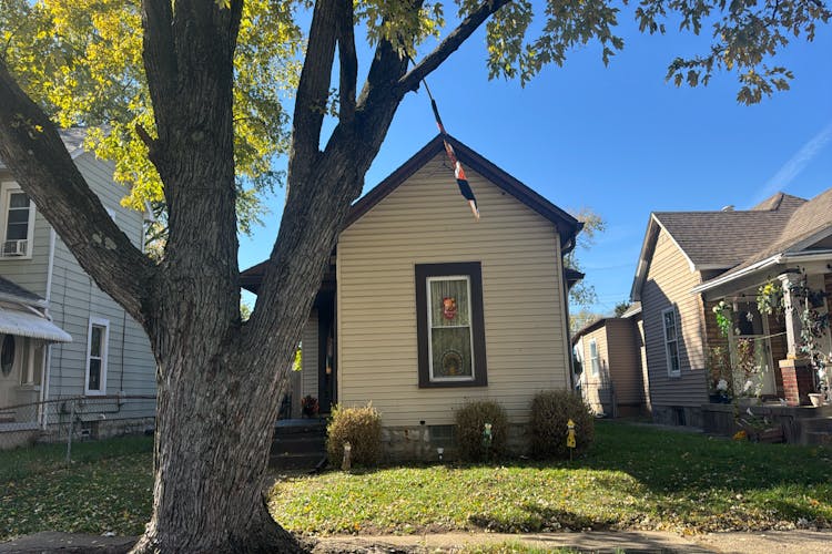 137 S McGee St Dayton, OH 45403, Montgomery County