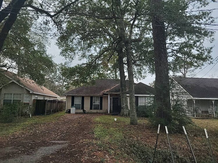 2403 Pelican St Slidell, LA 70460, St. Tammany County