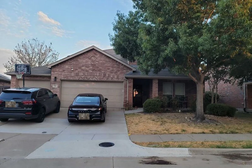 1106 San Antonio Dr