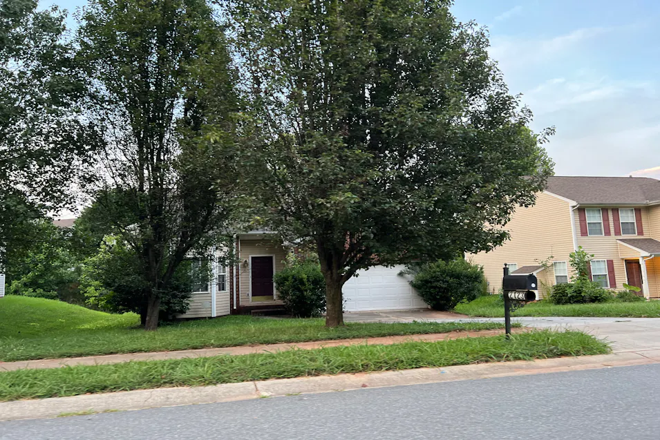 2123 Pleasant Dale Dr Charlotte, NC 28214, Mecklenburg County