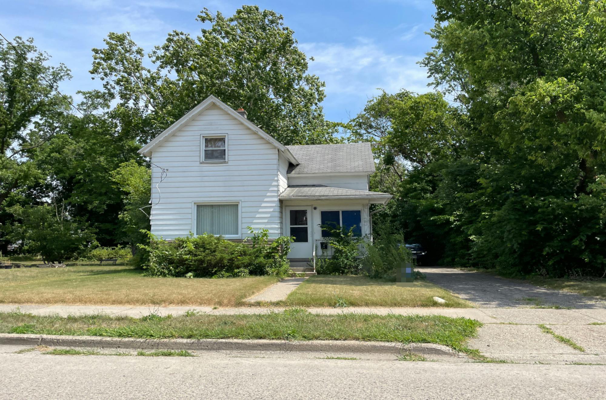 69 Lake St, Pontiac, MI, 48341, USA