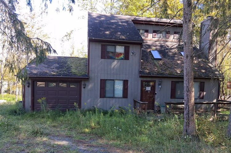 1471 Woodcrest Ln Lake Ariel, PA 18436, Lackawanna County