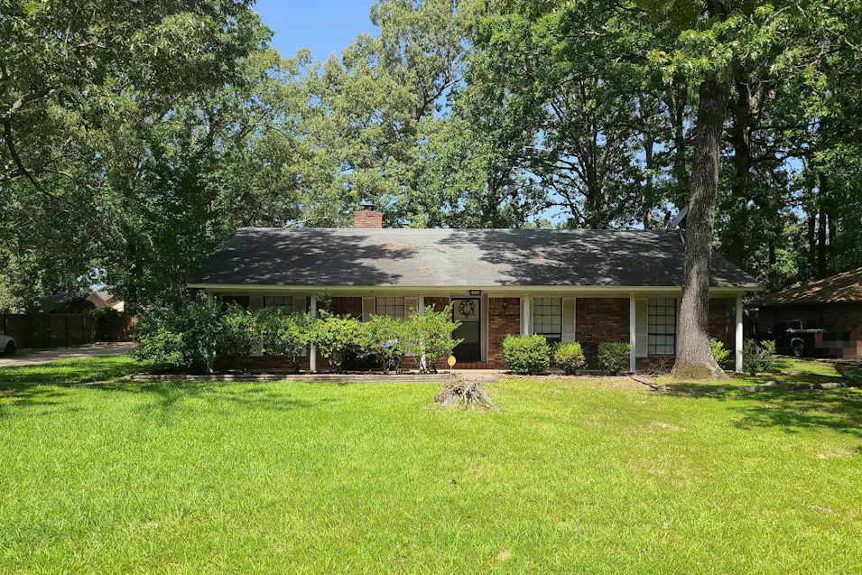 6202 Mayfield Dr Pine Bluff, AR 71603, Jefferson County