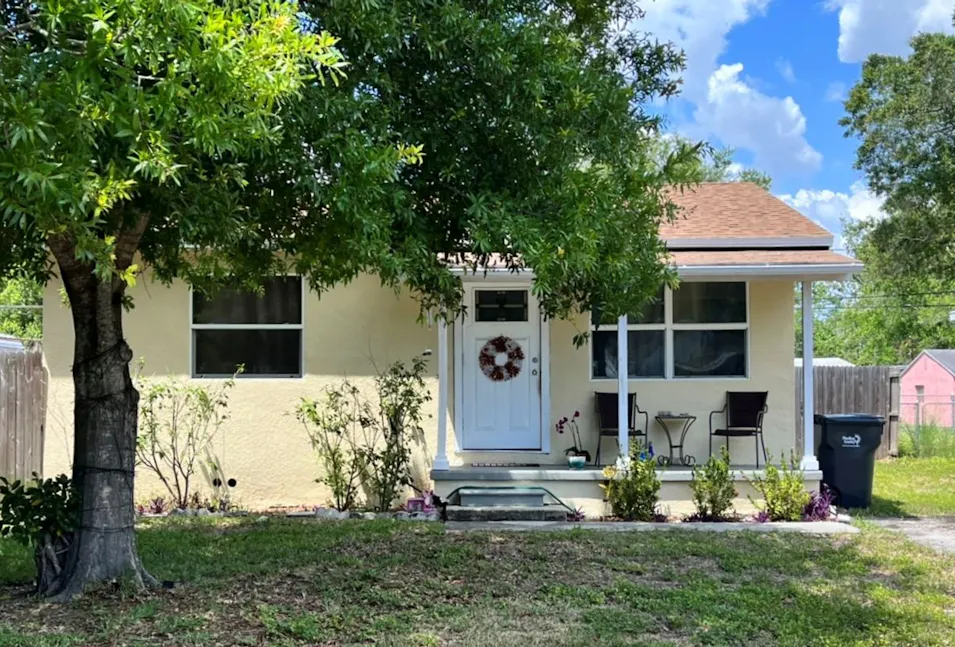 4327 43rd Ave N Saint Petersburg, FL 33714, Pinellas County
