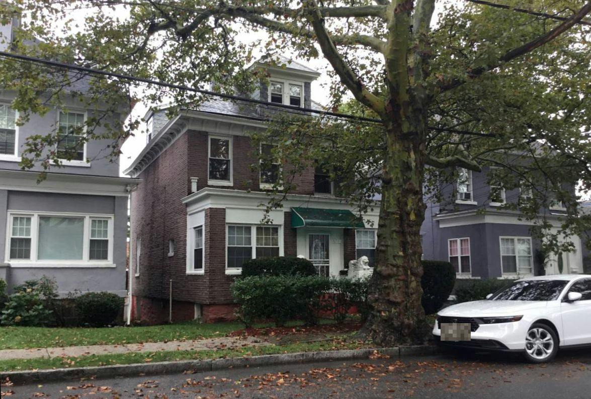 Lincoln Pl, White Plains, NY 10603 #1